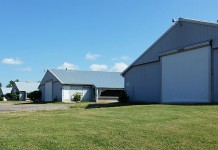 Poultry litter quality: investigating the interrelationship between litter moisture content, pH, water activity and odour emissions