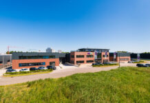 Clear visualization of biofilm removal from drinking water lines with Intra Hydrocare