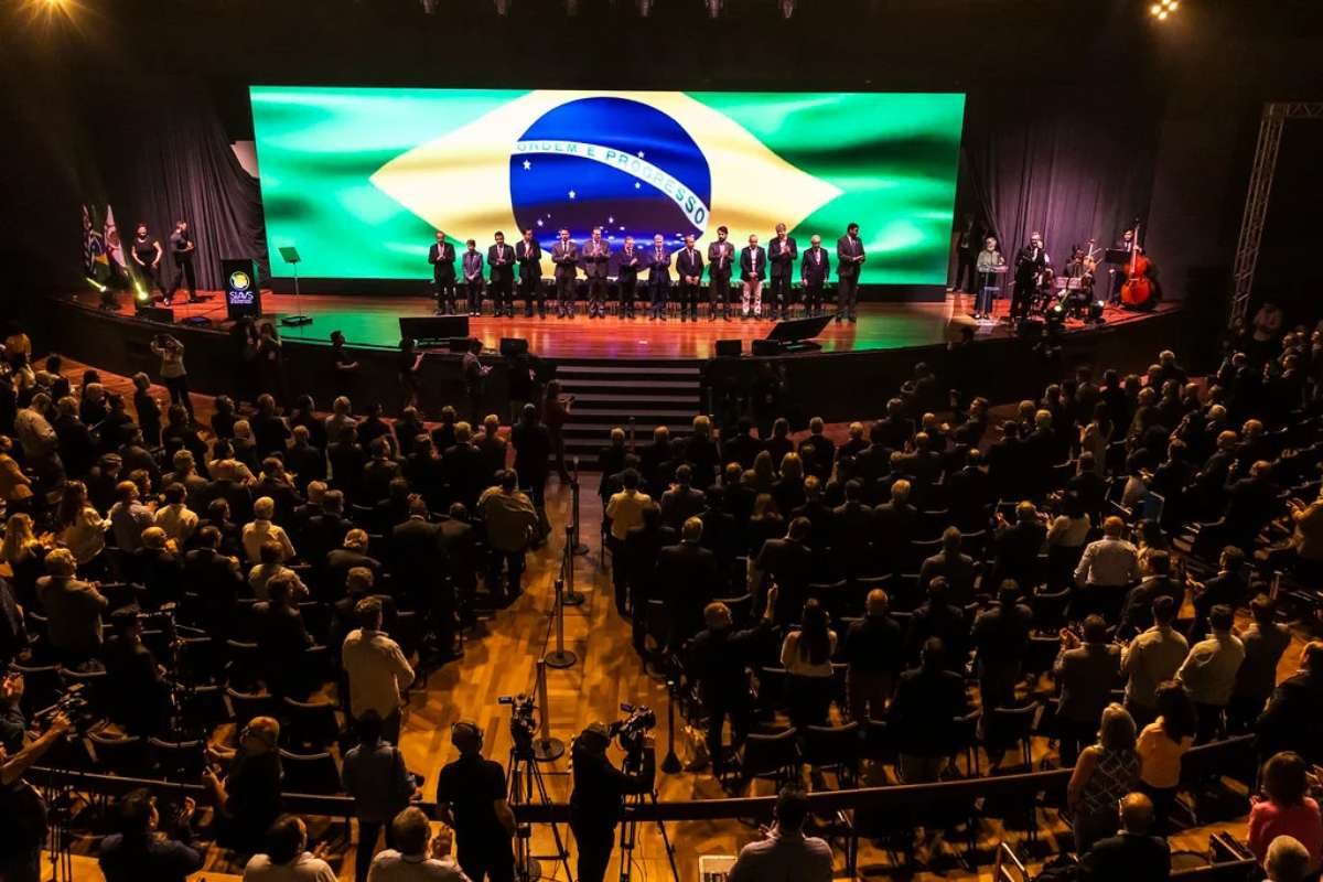Brazilian poultry exporters reject South African dumping claims, stressing a complementary role